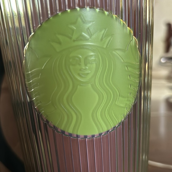 Starbucks 3 pc collectible pleated green NEW 24 oz. 16 oz.&keychain winter- spr… - Picture 6 of 6